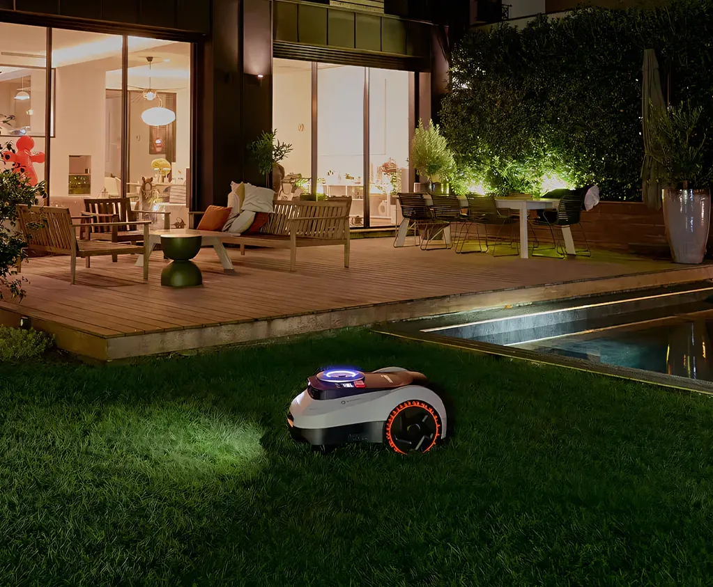 i-Series – Hjem & Hage Robotklipper – bilde 9